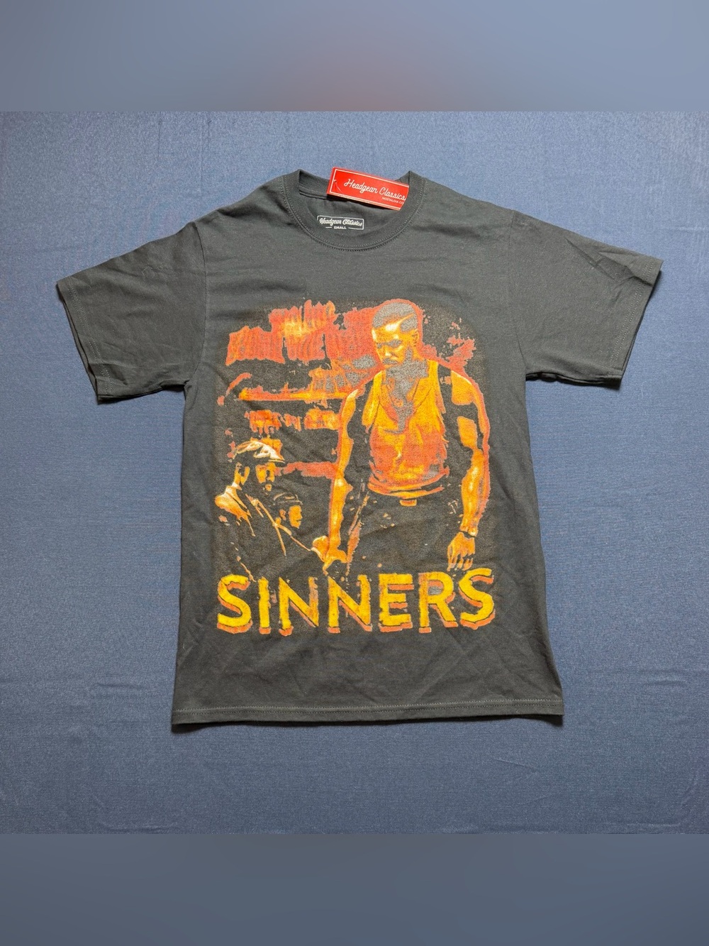 Headgear Classics Cotton Small NWT Sinners 2025 Movie Graphic T-Shirt - Picture 1 of 9